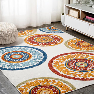 Tauranga Circus Medallion High-Low Indoor/Outdoor Area Rug