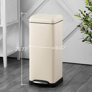 Betty Retro 30 Liters/8 Gallon Trash Can