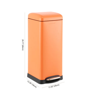 Betty Retro 30 Liters/8 Gallon Trash Can