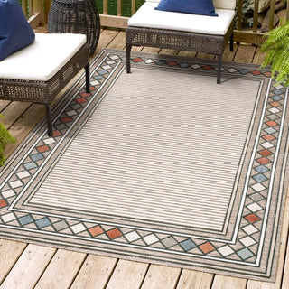 Well High-Low Modern Diamond Border Indoor/Outdoor Area Rug