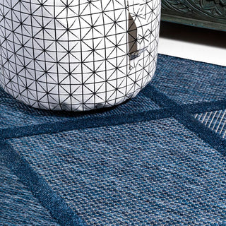 Oswald diamond Trellis Indoor/outdoor Area Rug