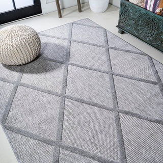 Oswald diamond Trellis Indoor/outdoor Area Rug