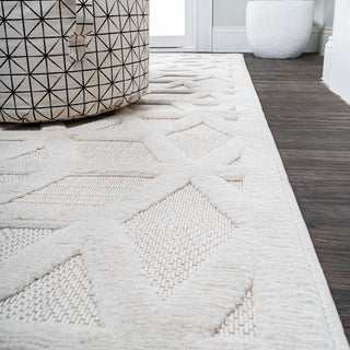 Celia neutral Geometric Indoor/outdoor Area Rug