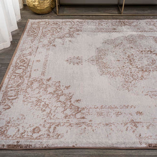 Thanlyin Rosalia Cottage Medallion Area Rug