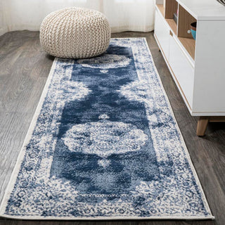 Face Cottage Medallion Area Rug