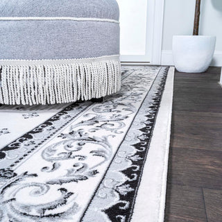 Luanza Acanthus French Border Area Rug