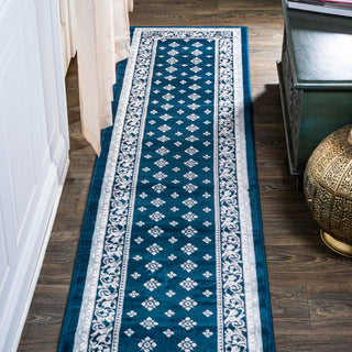 Luanza Acanthus French Border Area Rug