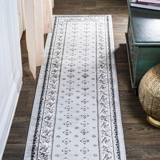 Luanza Acanthus French Border Area Rug