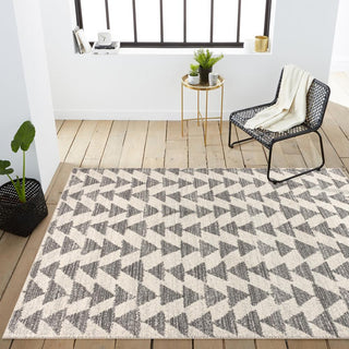 Tonga Aisha Moroccan Triangle Geometric Area Rug