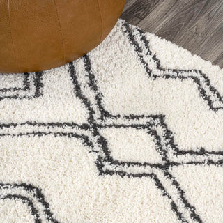 Porirua Deia Moroccan Style Diamond Area Rug