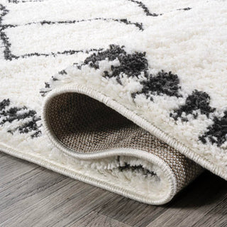 Whangarei Calvia Moroccan Diamond Shag Area Rug