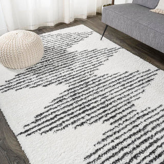 Hastings Elm Diamond Stripe Geometric Area Rug