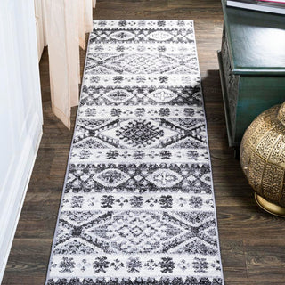 Xuddur Sura Modern Kilim Geometric Area Rug