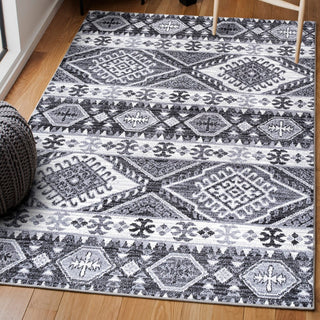 Xuddur Sura Modern Kilim Geometric Area Rug