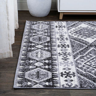 Xuddur Sura Modern Kilim Geometric Area Rug