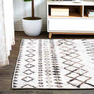 Wagin Aksil Moroccan Diamond Area Rug