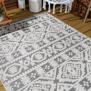 Valongo Citta High-Low Pile Mediterranean Area Rug