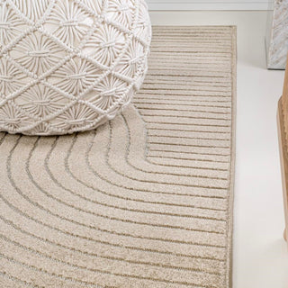 Ewe Minimalist Curve Geometric Rug