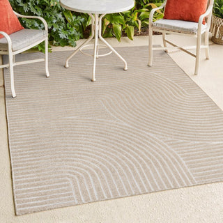 Ewe Minimalist Curve Geometric Rug