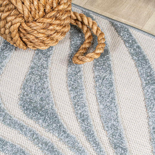 Teodor Abstract Groovy Striped Rug