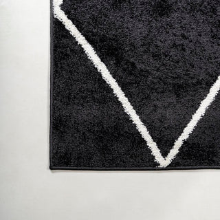 Bounty Minimalist Diamond Trellis Area Rug