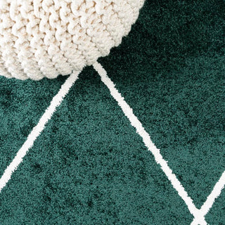 Bounty Minimalist Diamond Trellis Area Rug