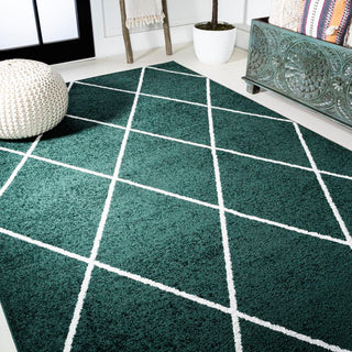 Bounty Minimalist Diamond Trellis Area Rug