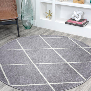 Bounty Minimalist Diamond Trellis Area Rug