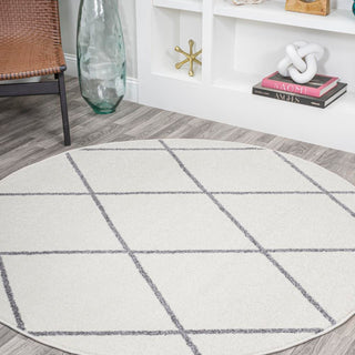 Bounty Minimalist Diamond Trellis Area Rug