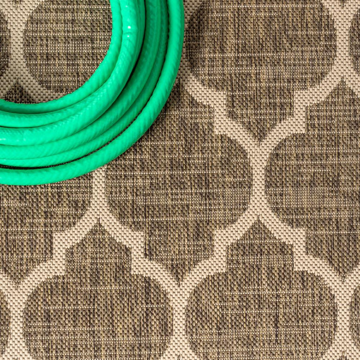 Matthews Moroccan Trellis Textured Weave Indoor/outdoor Square Rug