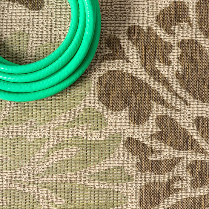 Garcia Modern Floral Textured Weave Indoor/outdoor Runner Rug
