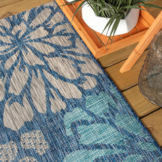 Garcia Modern Floral Textured Weave Indoor/outdoor Runner Rug