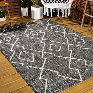 Funchat Carwa Tribal Diamond Trellis Area Rug