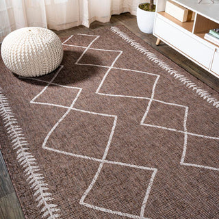 Gandra Derya Tribal Diamond Trellis Area Rug