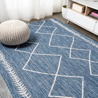 Gandra Derya Tribal Diamond Trellis Area Rug