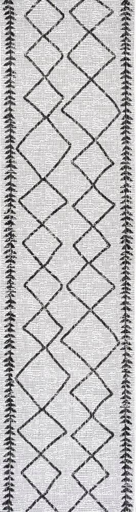 Gandra Derya Tribal Diamond Trellis Area Rug