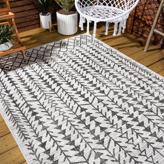 Esmortiz Tokay Bohemian Geometric Indoor/Outdoor Area Rug