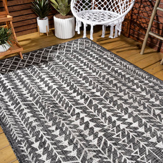 Esmortiz Tokay Bohemian Geometric Indoor/Outdoor Area Rug