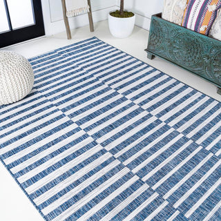 Fatima Sukie Offset Stripe Indoor/Outdoor Area Rug