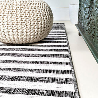 Fatima Sukie Offset Stripe Indoor/Outdoor Area Rug