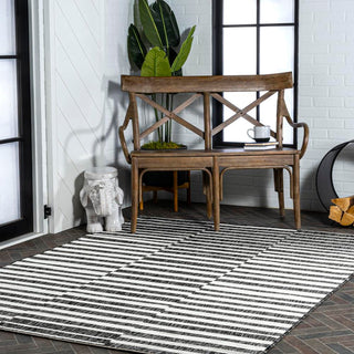 Fatima Sukie Offset Stripe Indoor/Outdoor Area Rug