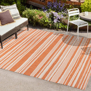 Jane Wavy Stripe Modern Indoor/outdoor Area Rug