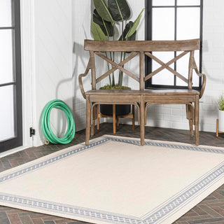 Kristine Classic Diamond Border Indoor/outdoor Area Rug