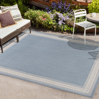 Kristine Classic Diamond Border Indoor/outdoor Area Rug