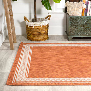 Kristine Classic Diamond Border Indoor/outdoor Area Rug