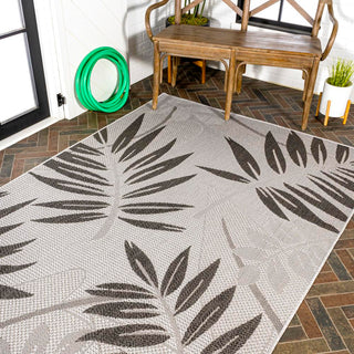 Angie Tropical Palm Leaf Indoor/outdoor Area Rug