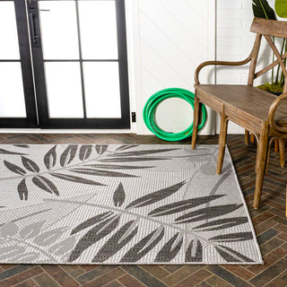 Angie Tropical Palm Leaf Indoor/outdoor Area Rug