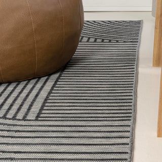 Leah Mid-Century Modern Arch Stripe Reversible Machine-Washable Indoor/Outdoor Area Rug