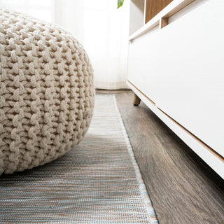 Nieleon Ethan Modern Flatweave Solid Area Rug