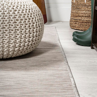 Nieleon Ethan Modern Flatweave Solid Area Rug